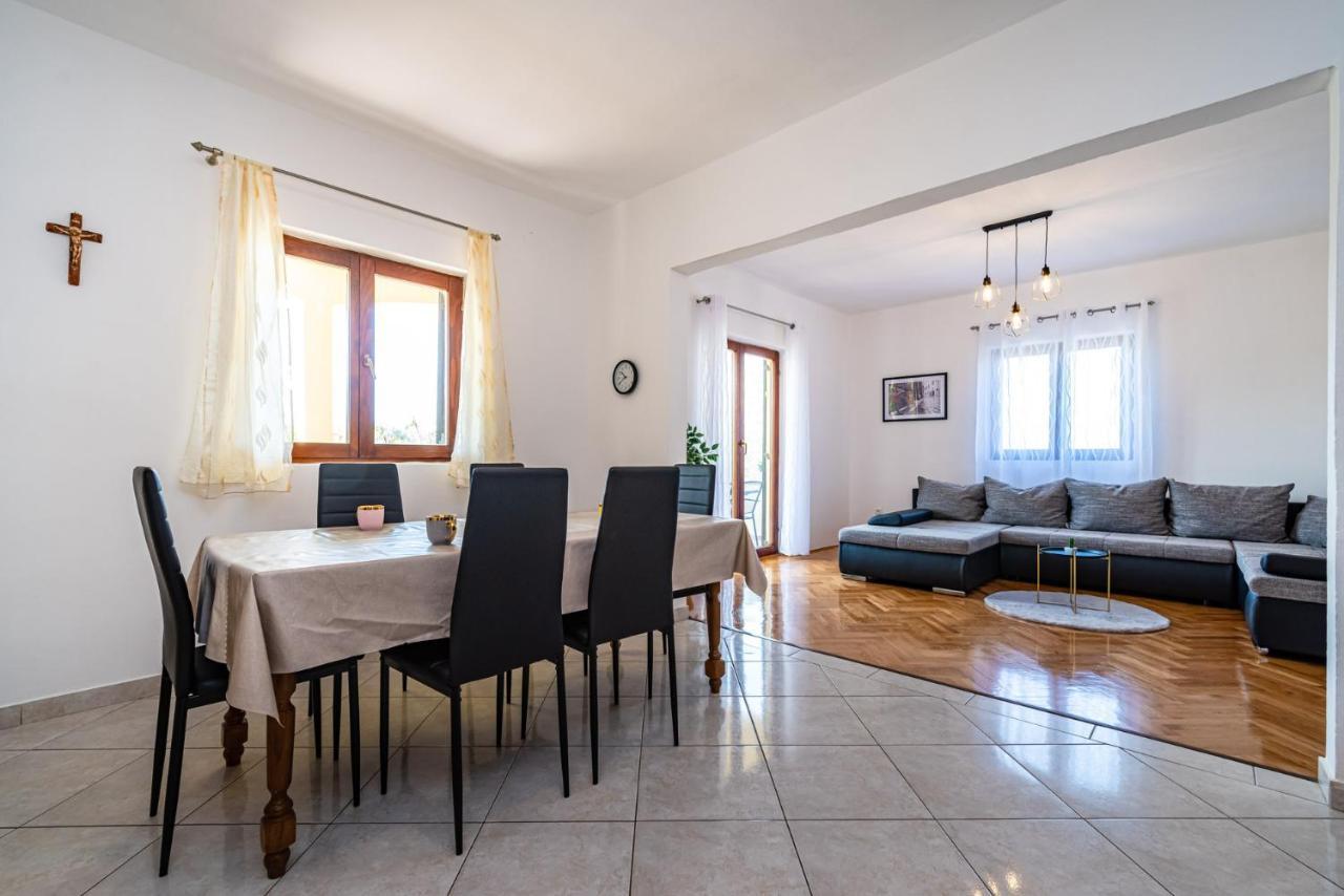 Apartment Marija Novigrad  Bagian luar foto