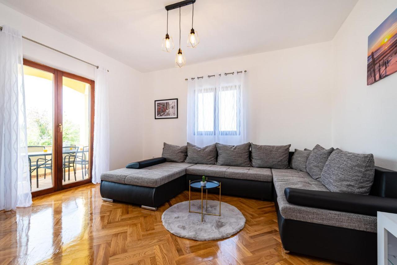 Apartment Marija Novigrad  Bagian luar foto
